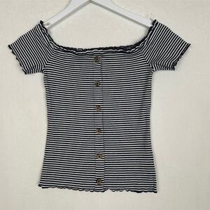 Aeropostale Off-Shoulder Button-Up‎ Top Women's M Seriously Soft Striped Casual